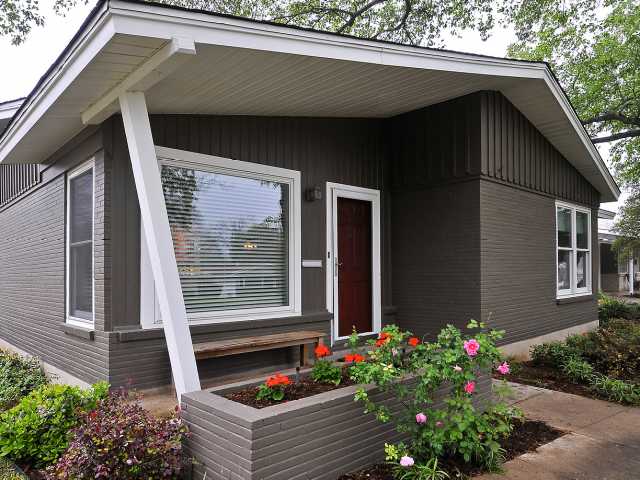 front-of-1400-ridgemont
